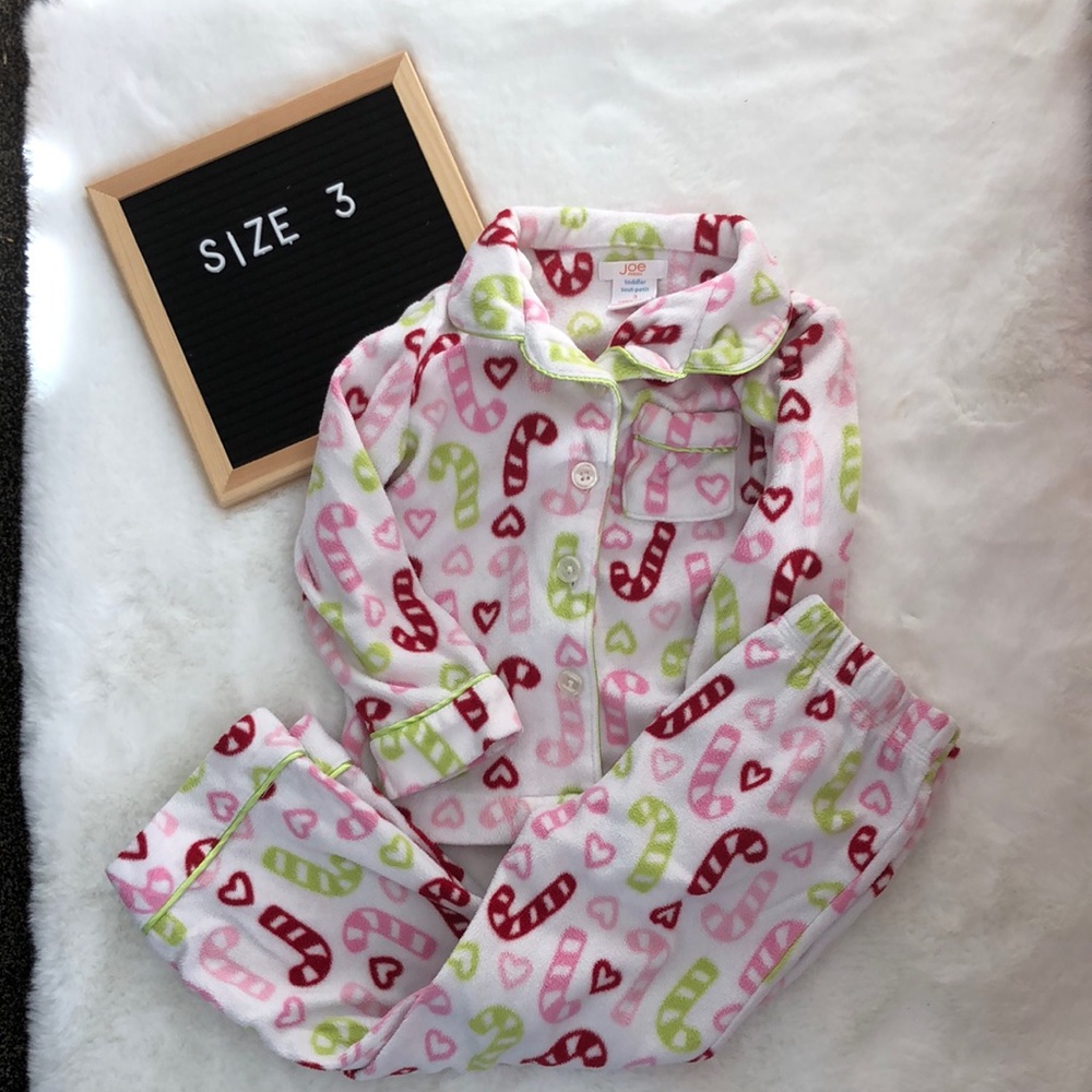 Joe Fresh girls fleece pyjama set size  3